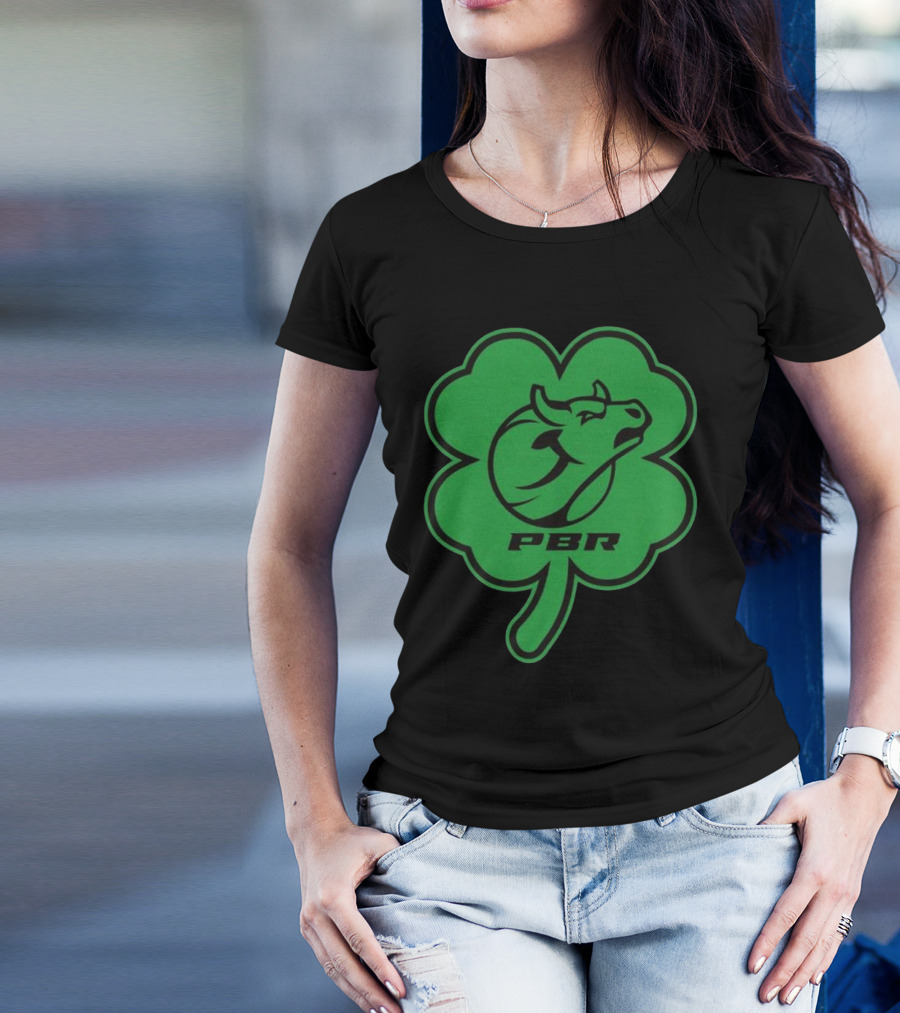 PBR Bull Head Clover Emblem T-Shirt