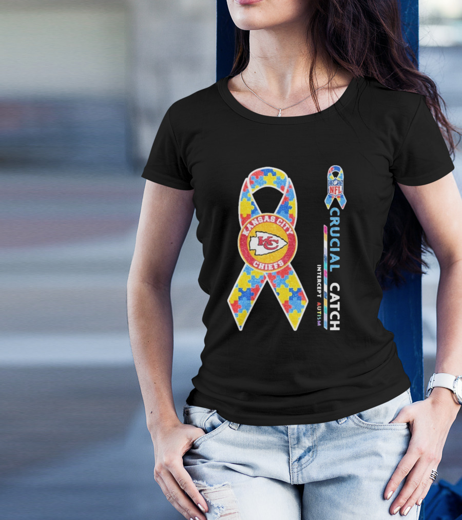 Kansas City Chiefs NFL Puzzle Ribbon Autism Awareness Crucial Catch T-Shirt