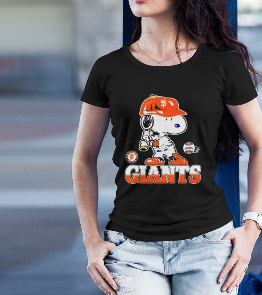 Snoopy SF Giants Baseball Fan Art Peanuts Sports Graphic T-Shirt