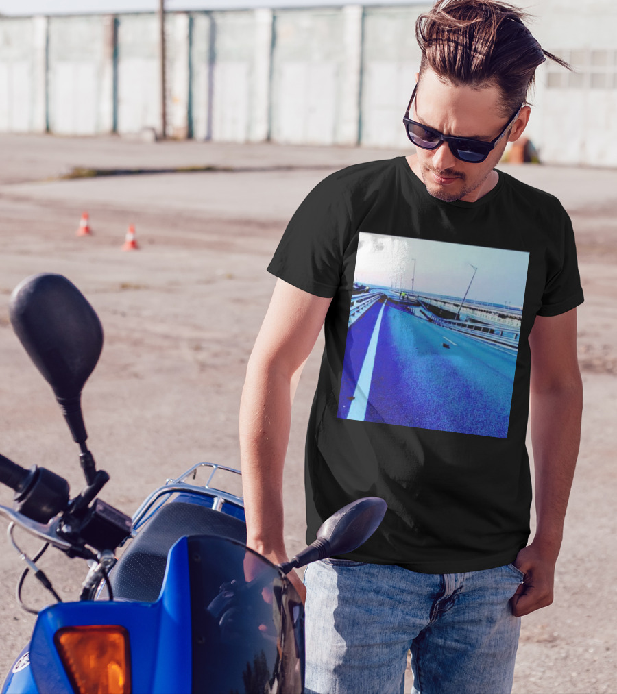 Crimean Kerch Bridge Partial Collapse Scene T-Shirt