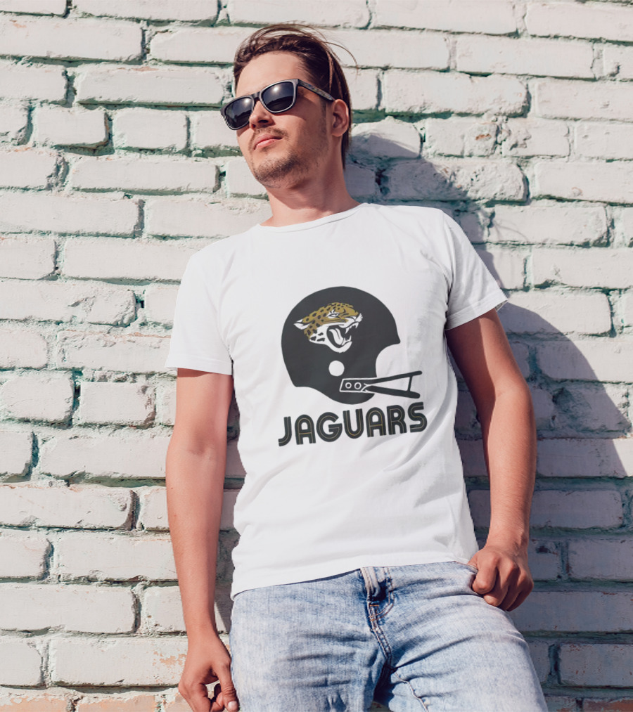 Jaguars Helmet With Jaguar Head T-Shirt