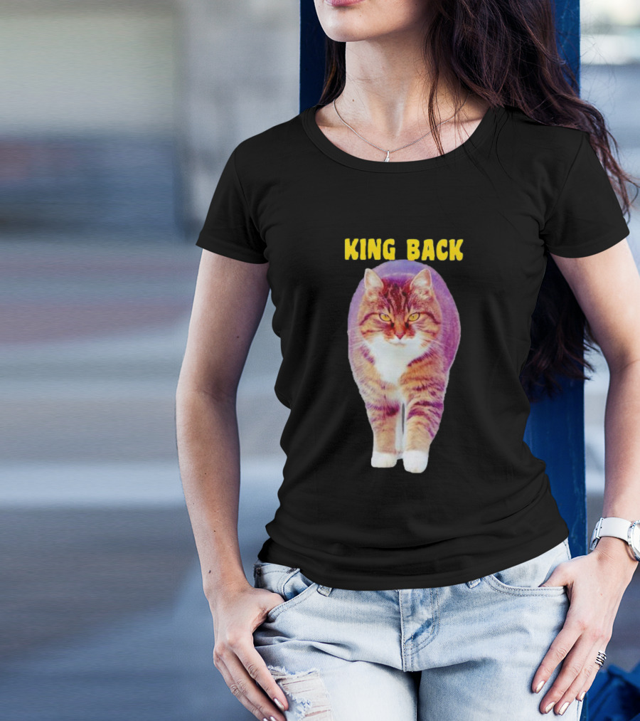 KING BACK Cat Image T-Shirt