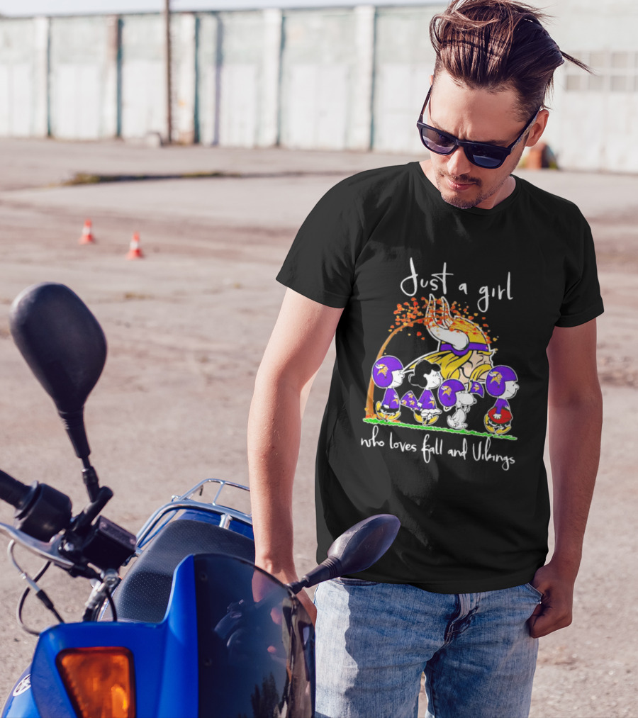 Peanuts Characters Just A Girl Who Loves Fall And Vikings With Autumn Tree And Football Helmets T-Shirt