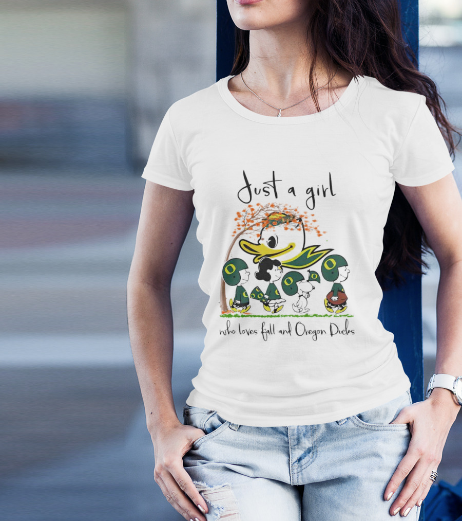 Just A Girl Who Loves Fall And Oregon Ducks Peanuts Characters T-Shirt