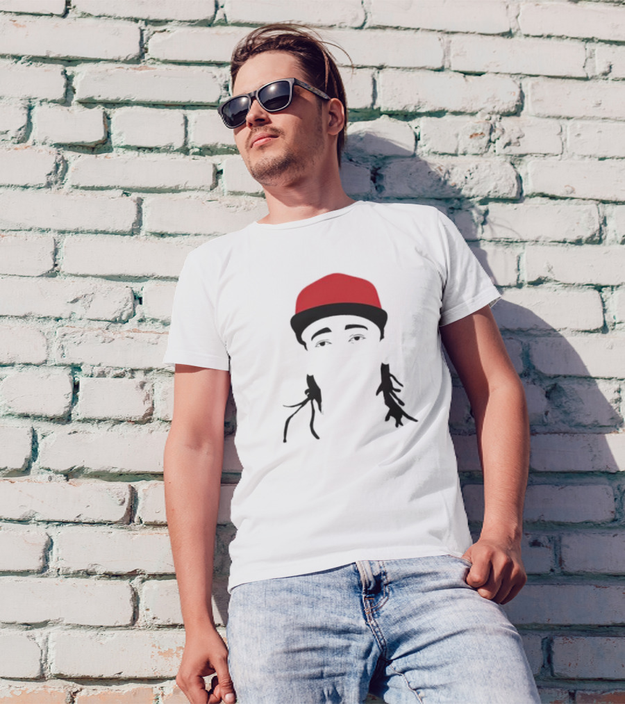 Elly Cartoon Chain Red Cap T-Shirt