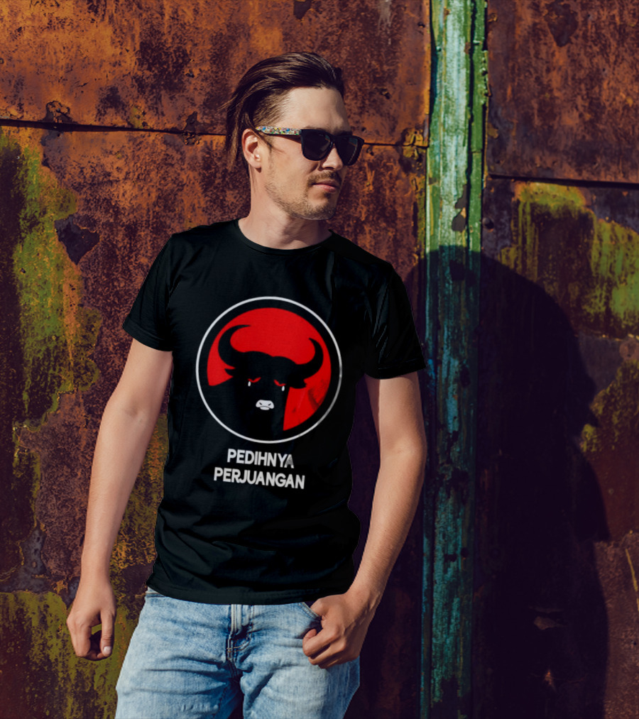 Pedihnya Perjuangan Red Bull Tears T-Shirt