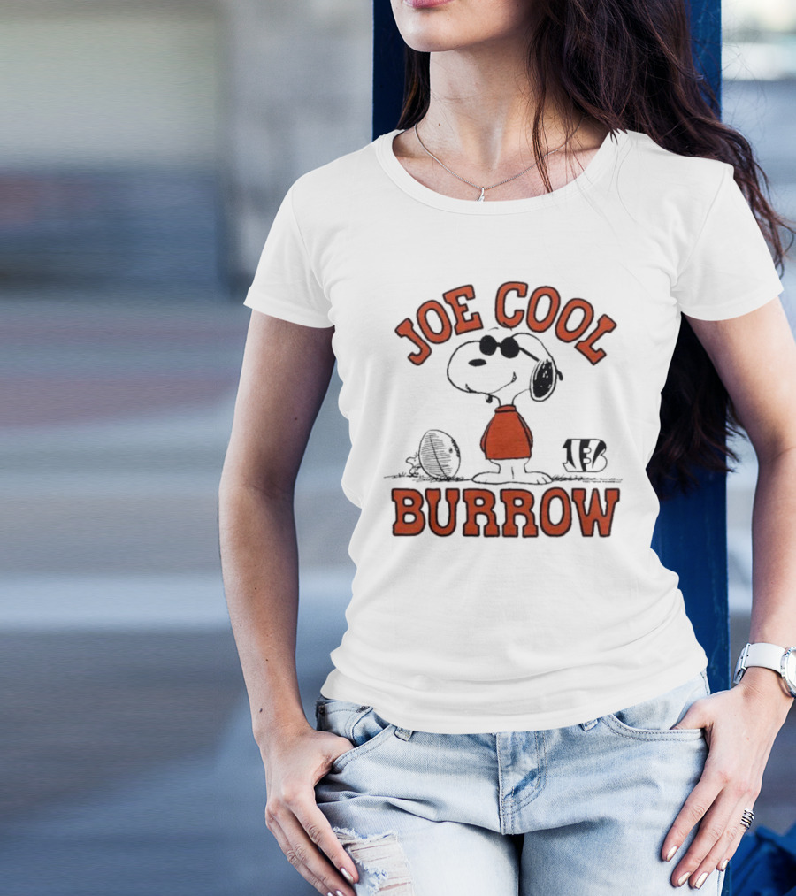 Joe Cool Burrow Peanuts Bengals Snoopy Football Fan T-Shirt