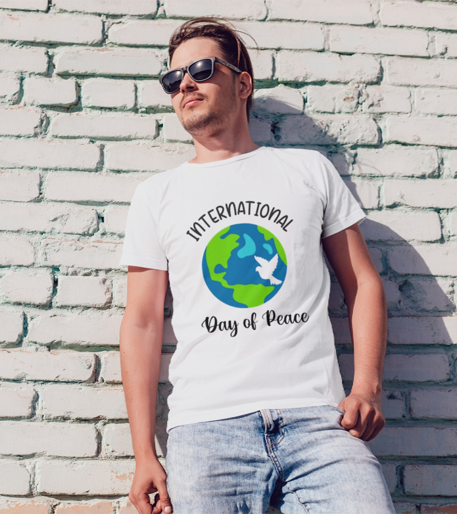 International Day Of Peace Earth With Dove T-Shirt