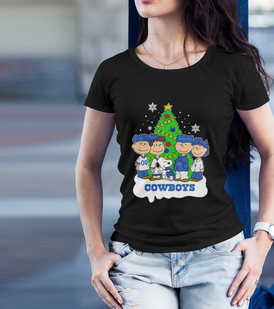 Peanuts Characters Dallas Cowboys Christmas Tree Cowboys T-Shirt
