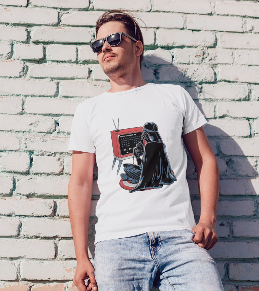 Darth Vader Playing Space Invaders Retro Gaming Scene T-Shirt