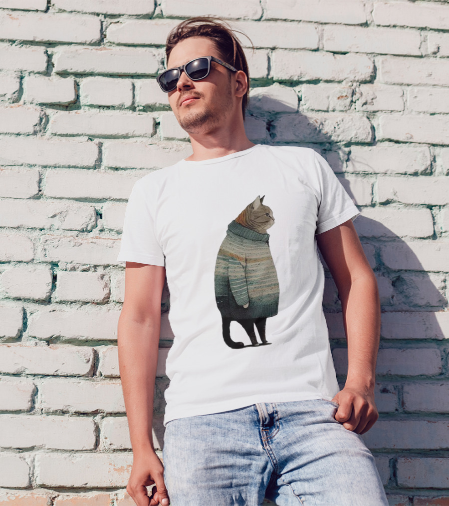 Winter Cat Cozy T-Shirt