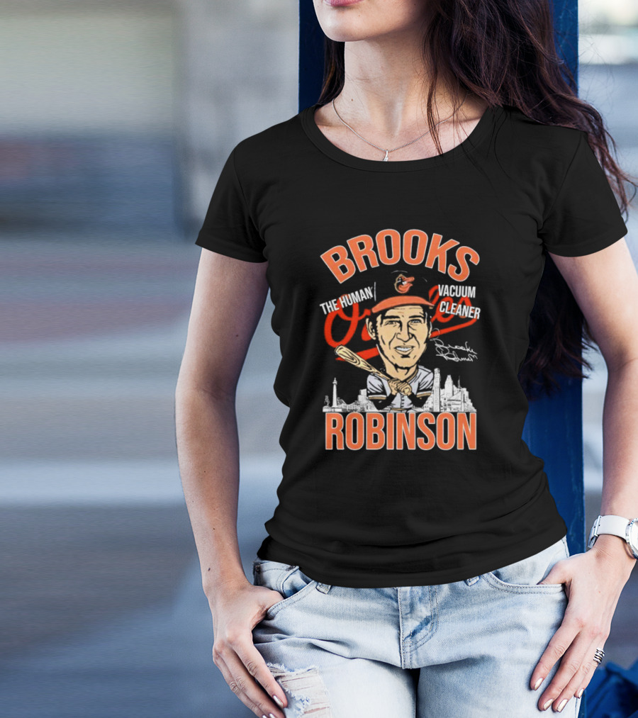 Brooks Robinson The Human Vacuum Cleaner Caricature Signature Orioles Baseball Legend Baltimore Skyline T-Shirt
