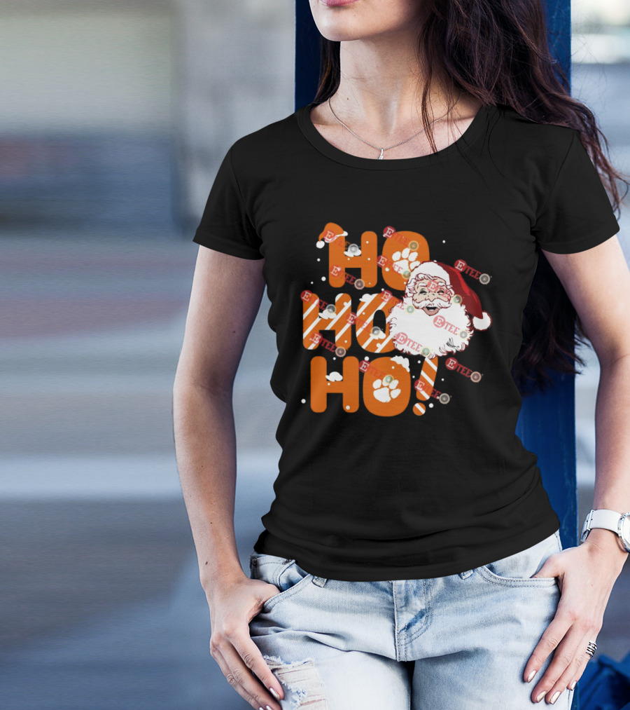 Clemson Tigers Santa Claus Ho Ho Ho Christmas Paw Print Snowflakes T-Shirt