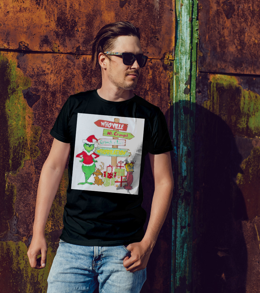 Whoville Mt. Crumpit Grinch’s Lair Whobilation Christmas Scene With Grinch And Max T-Shirt