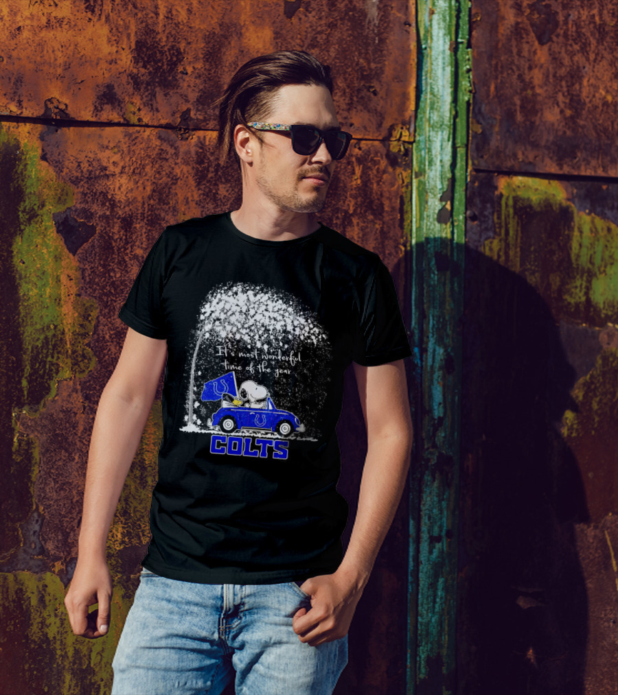 Snoopy And Woodstock Colts It's Most Wonderful Time Of The Year Winter Car Scene T-Shirt