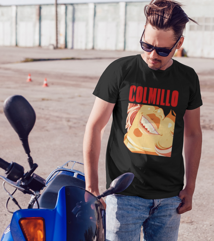 Trending Colmillo Anime Style Art Grinning Expression T-Shirt