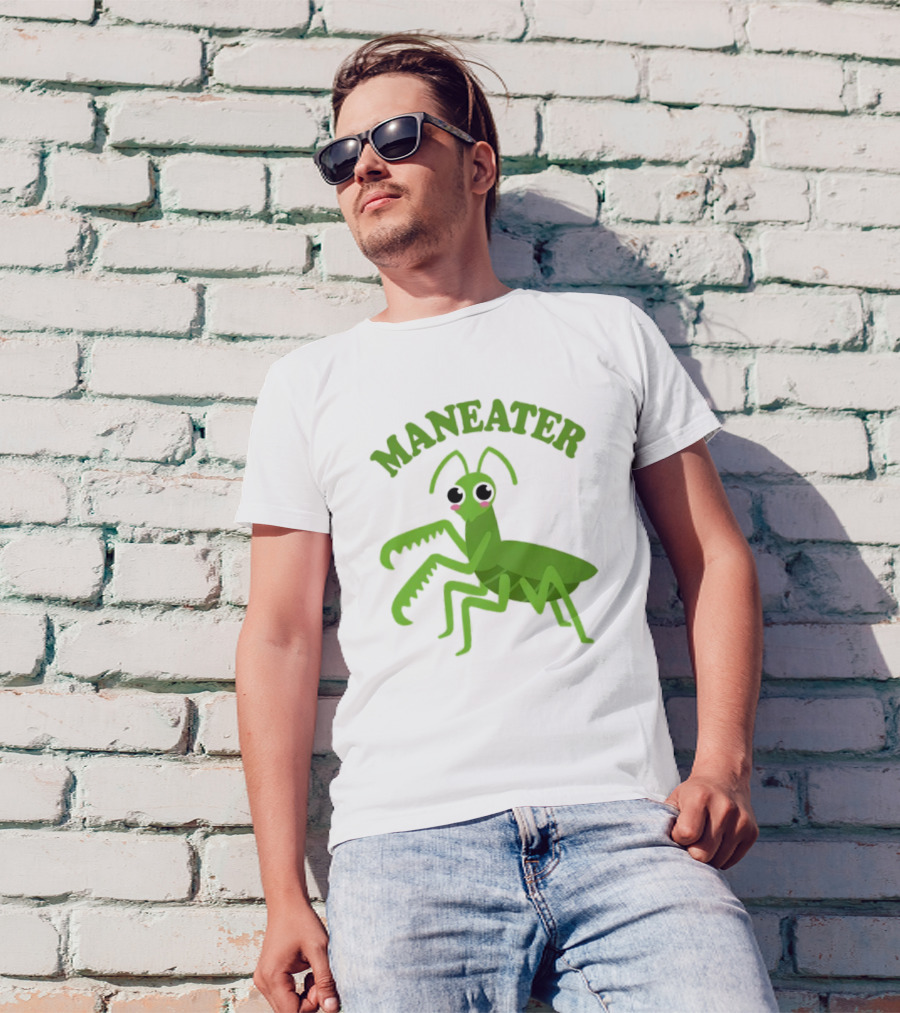 Maneater Praying Mantis Cartoon T-Shirt
