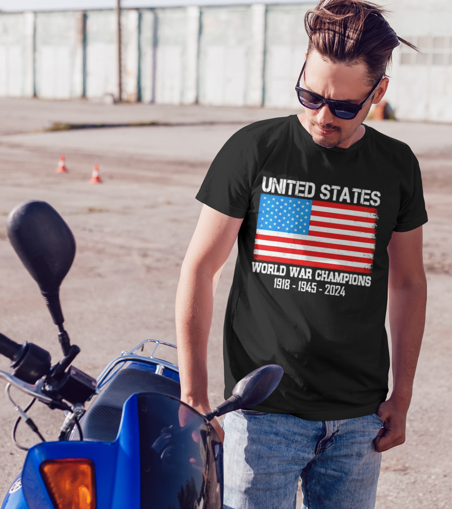 United States Flag World War Champions 1918 1945 T-Shirt