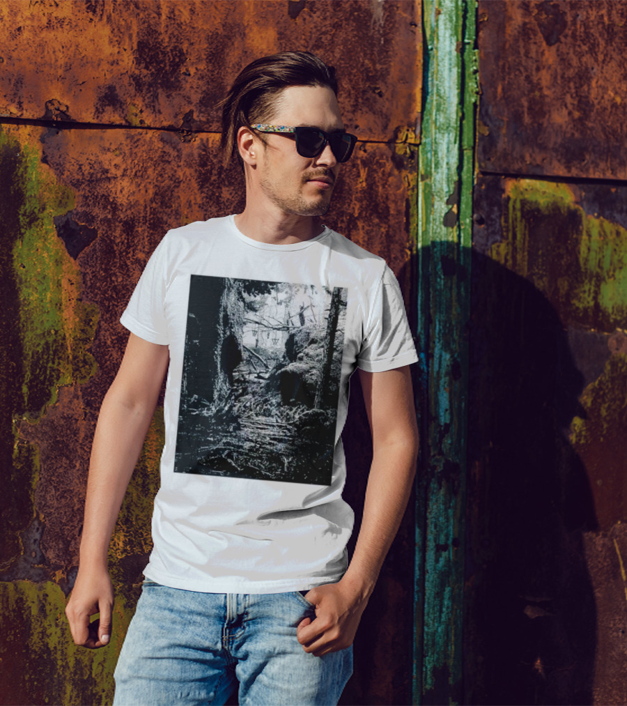 Alan Wake 2 Forest Pathway Exploration T-Shirt