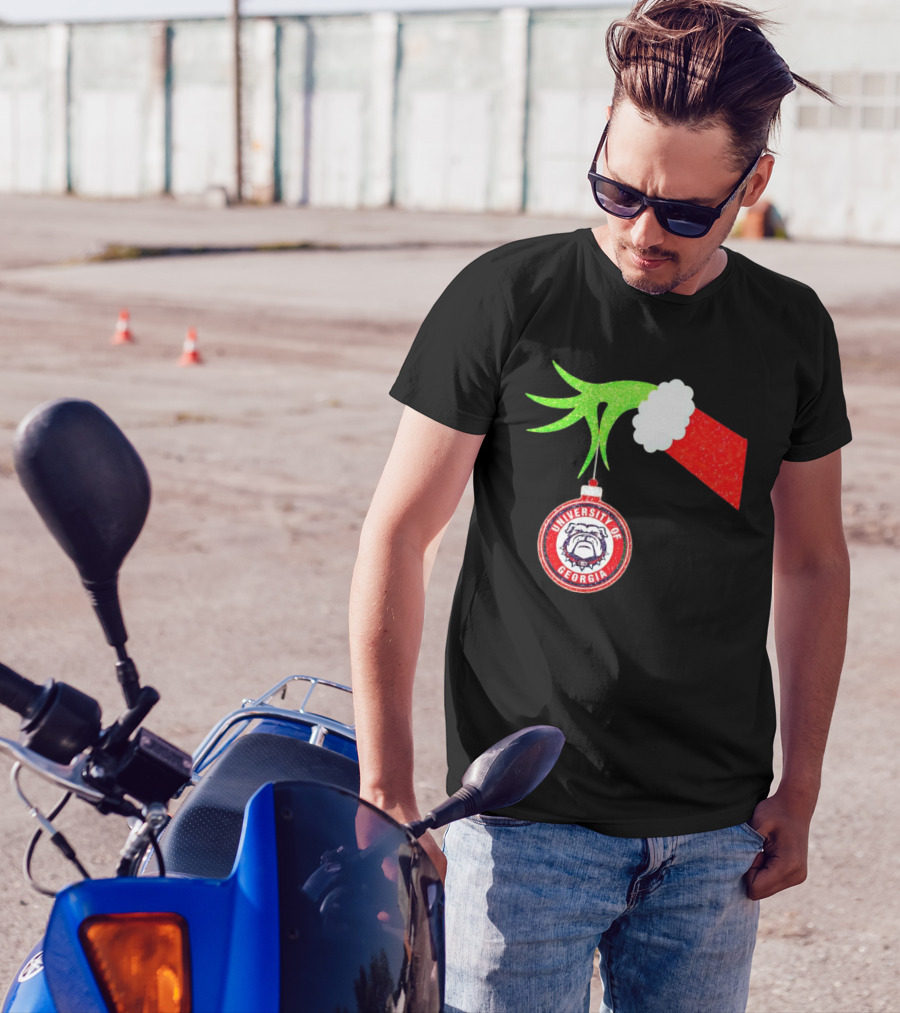 Grinch Hand Holding University Of Georgia Bulldogs Christmas T-Shirt