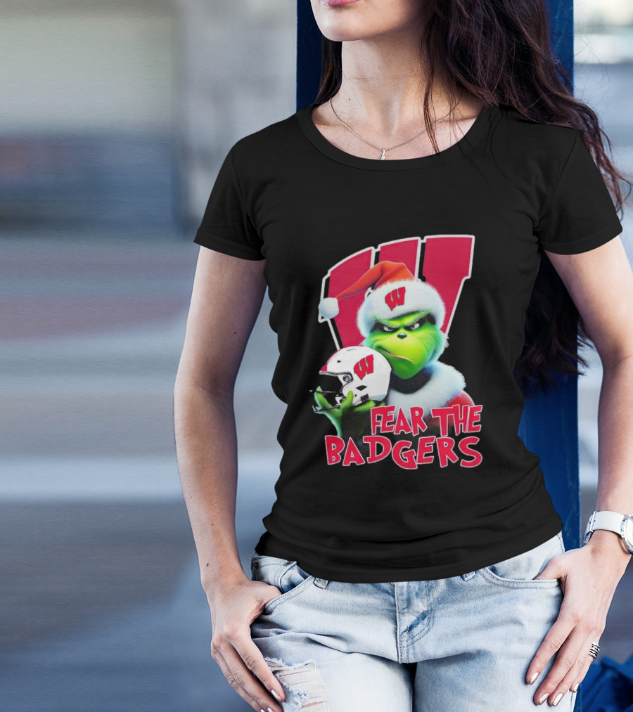 Grinch Fear The Badgers Wisconsin Christmas Football T-Shirt