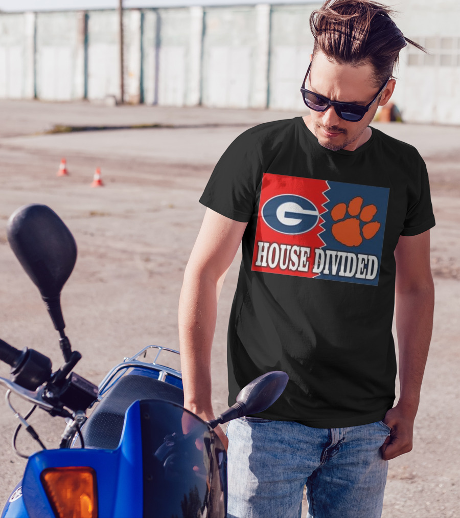 Georgia Bulldogs Vs Clemson Tigers House Divided Rivalry T-Shirt