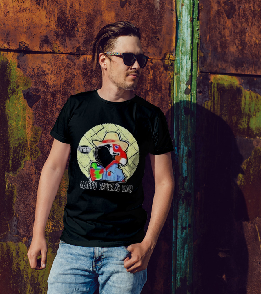 Happy Father’s Day Wishing You All The Best Toucan Hat And Drink T-Shirt