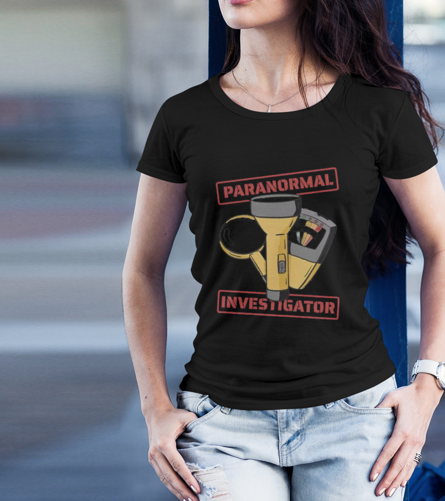 Paranormal Activity Investigator Halloween Kids Flashlight Magnifying Glass Tool T-Shirt