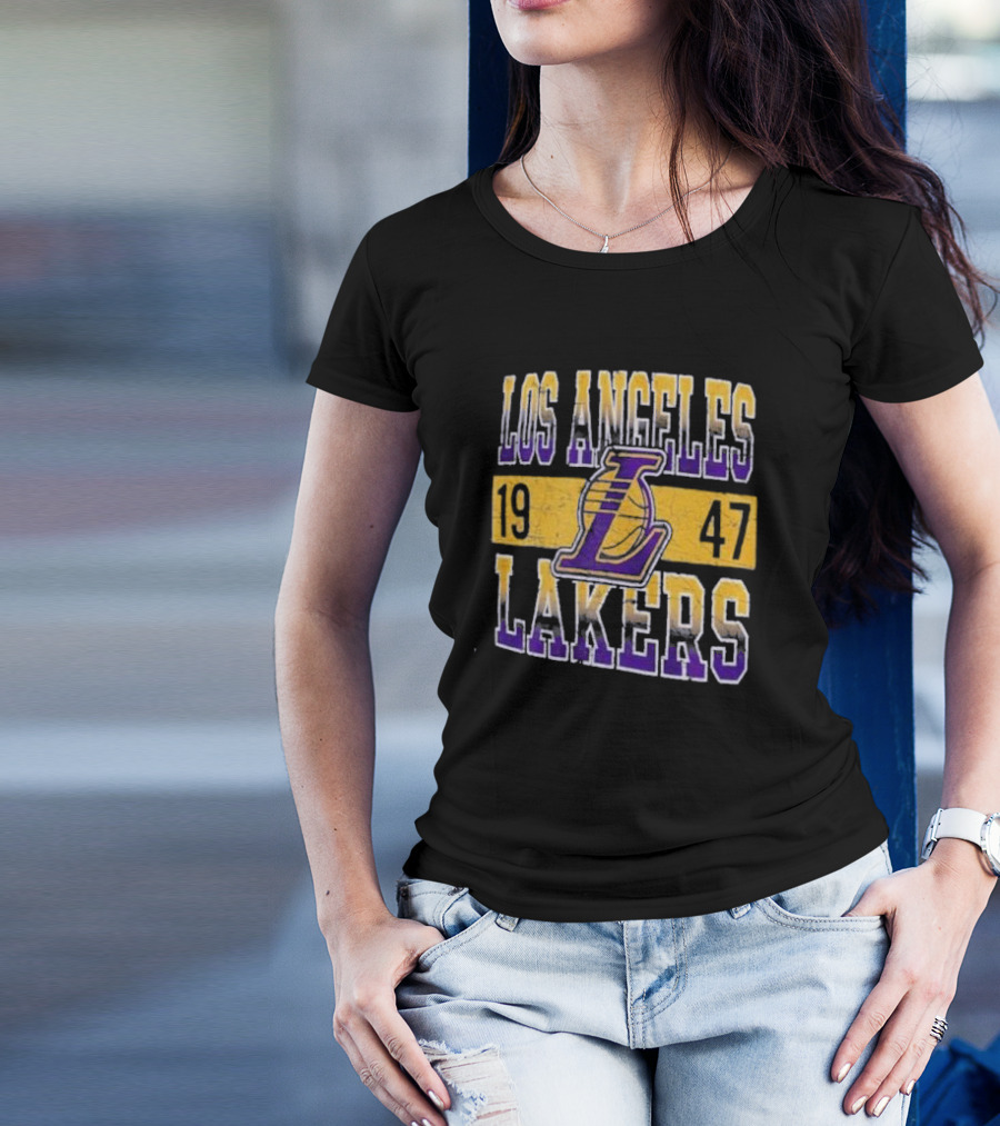 Los Angeles Lakers 1947 Logo Enzyme Washed Oversized Men’s New Era Black T-Shirt
