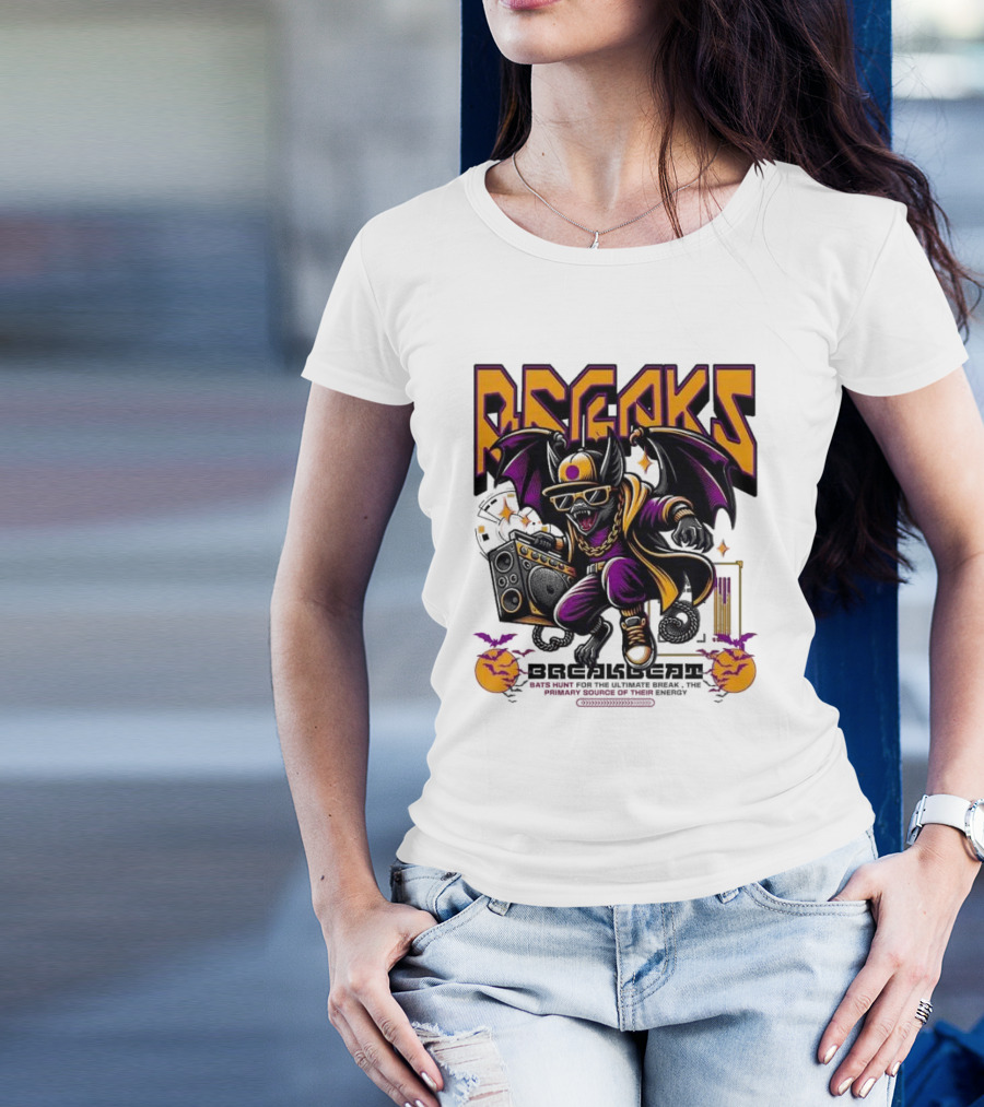 Breakbeat Bat Breaks Bats Hunt For The Ultimate Break Primary Source Of Energy T-Shirt
