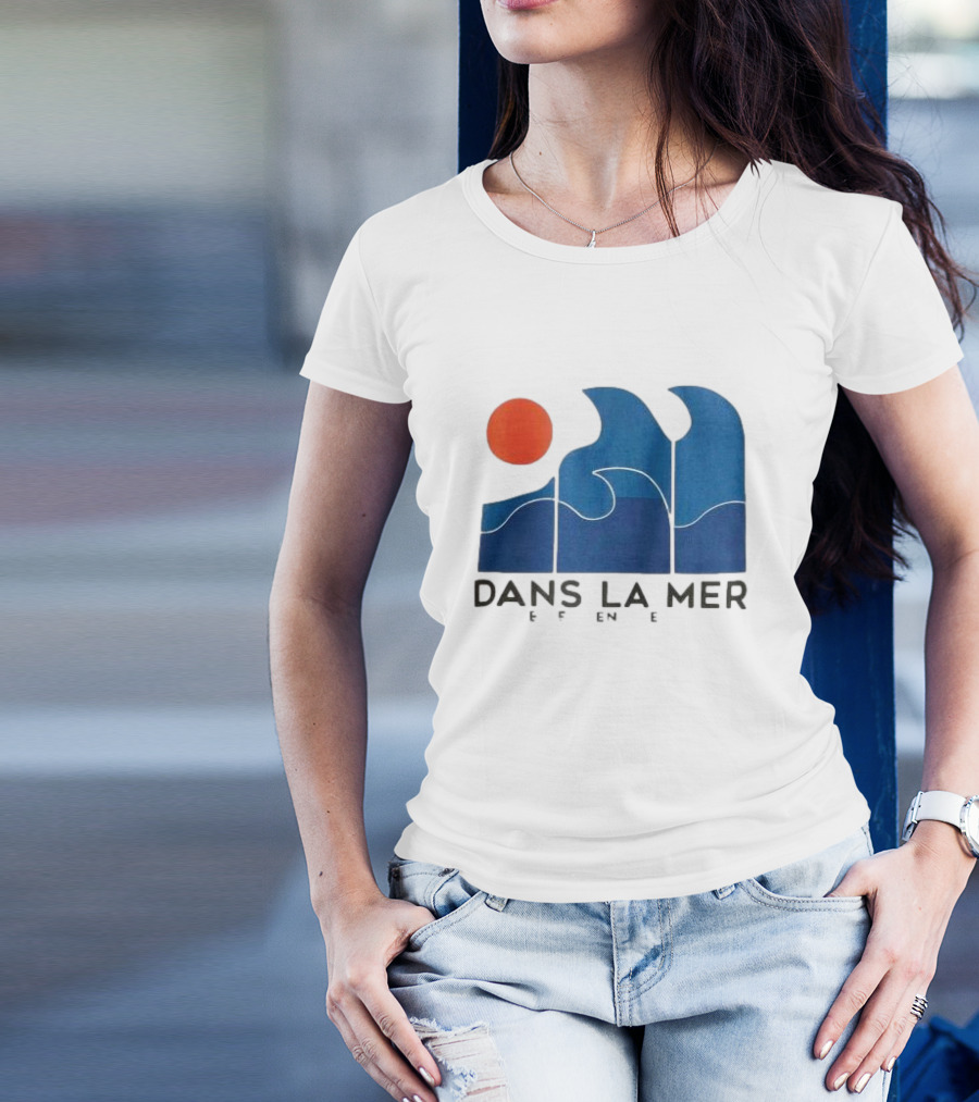 Dans La Mer Waves And Sun T-Shirt