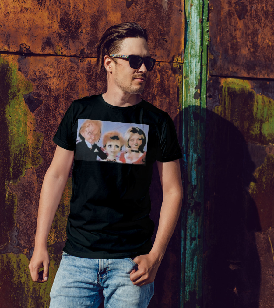 Chucky And Family Horror Characters In Distorted Family T-Shirt