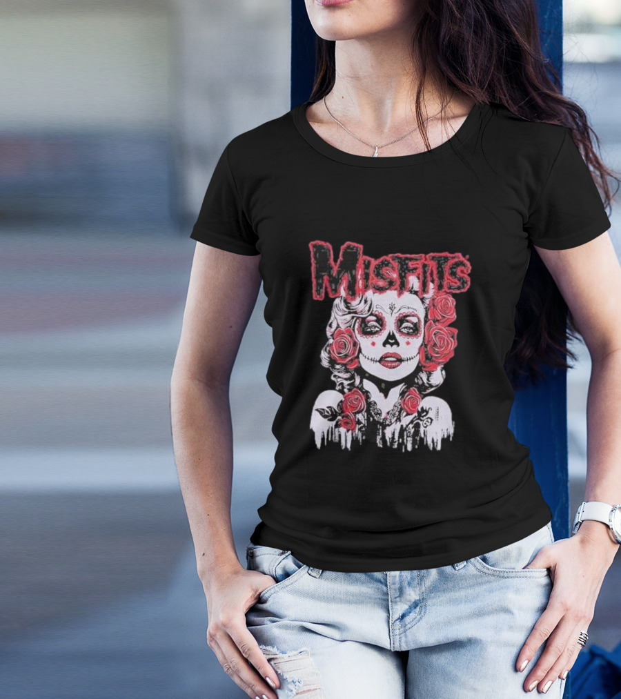 Misfits Dia De Los Muertos Iconic Star With Roses T-Shirt