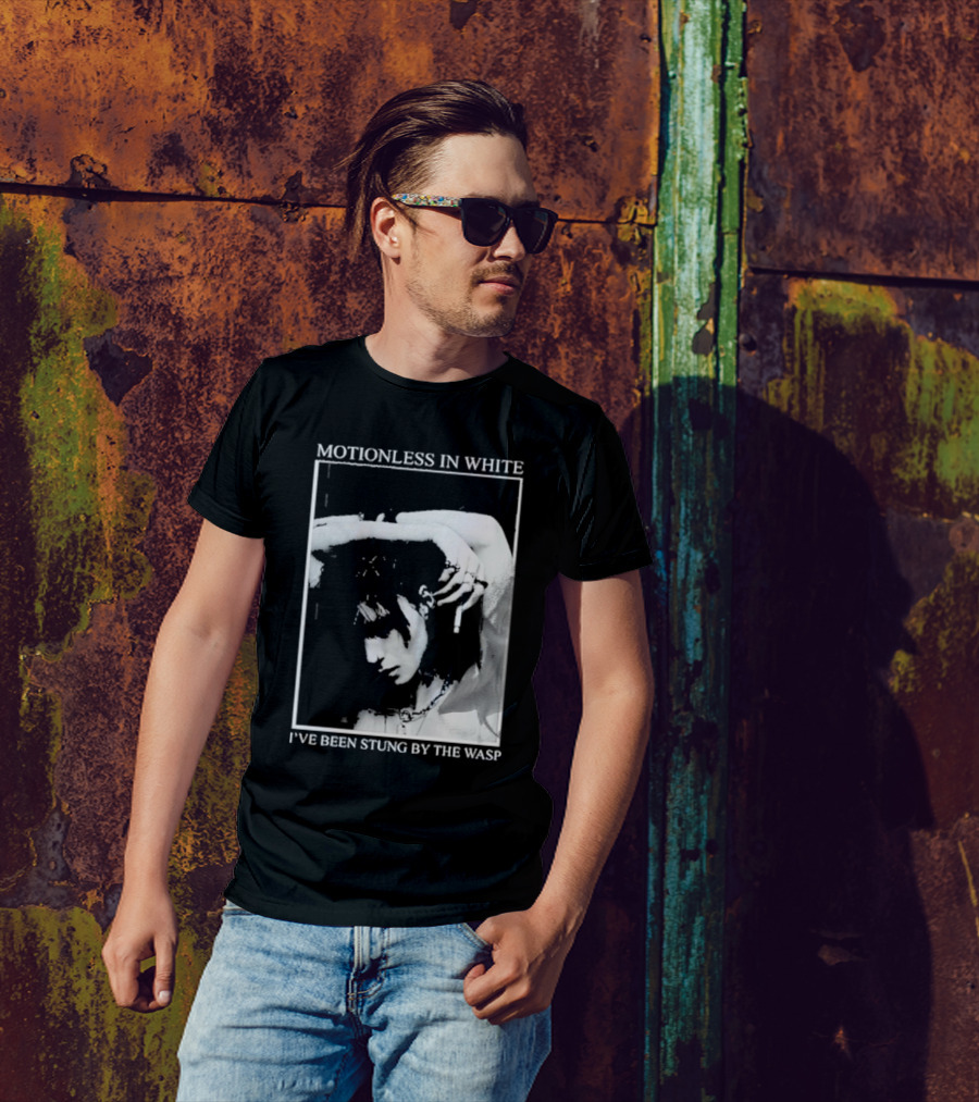 Motionless In White I've Been Stung By The Wasp Monochrome Portrait Image T-Shirt