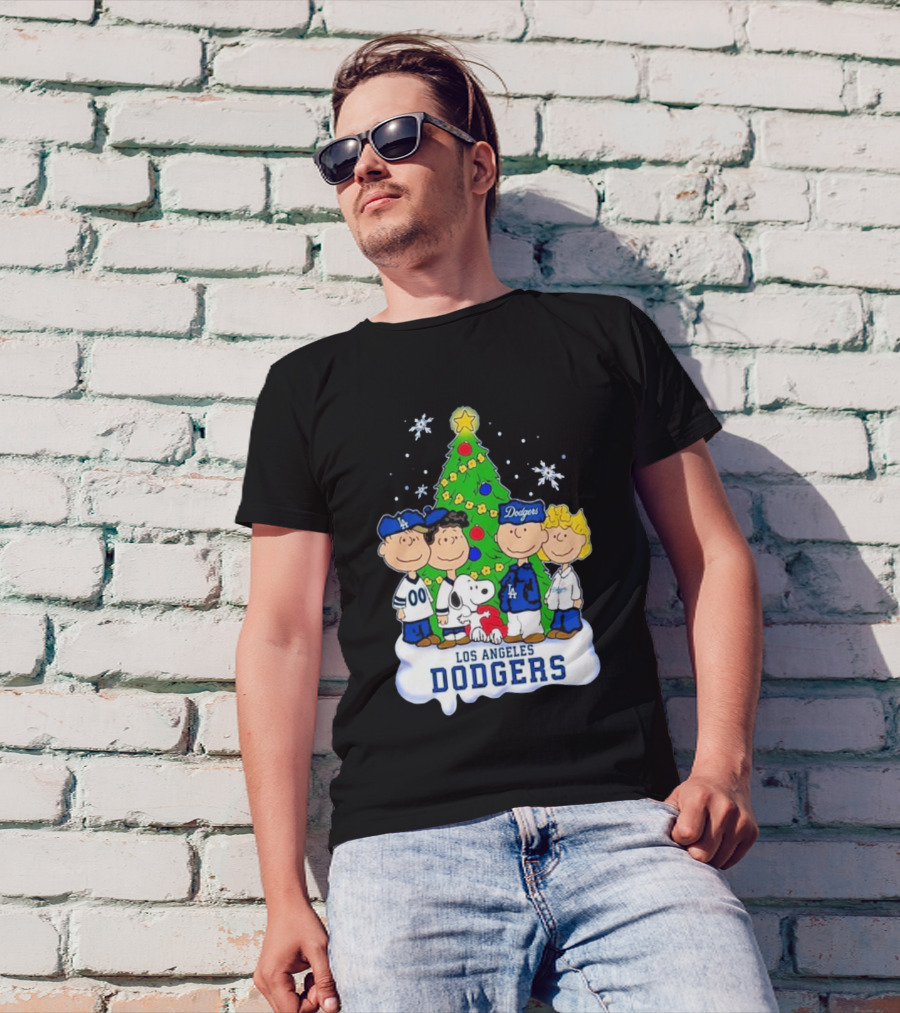 Christmas With Snoopy Los Angeles Dodgers Peanuts Characters And Tree T-Shirt