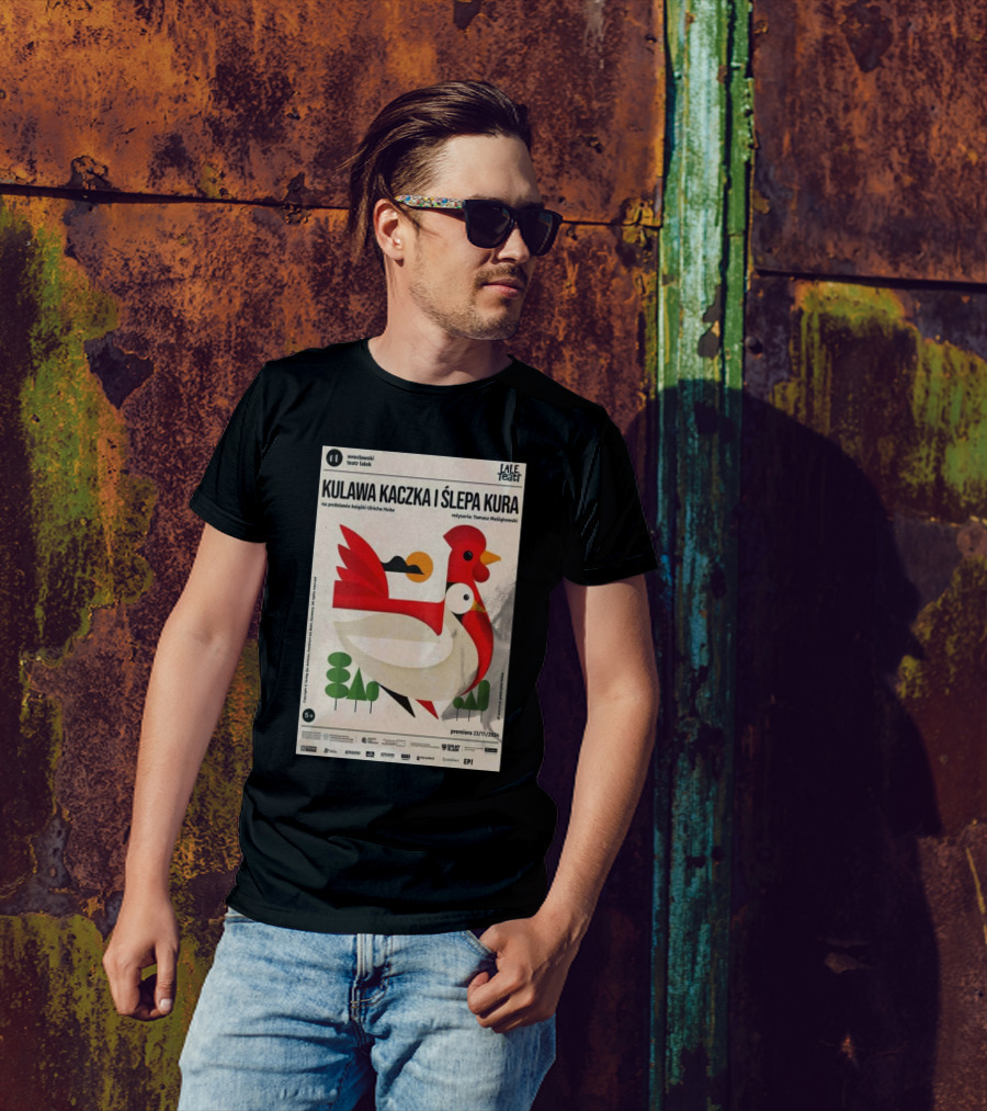 KULAWA KACZKA I ŚLEPA KURA Premiera 23/11/2024 Ulricha Huba Tomasz Maslakowski Wrocławski Teatr Lalek T-Shirt