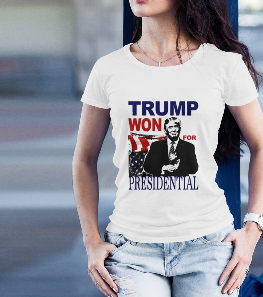 TRUMP WON FOR PRESIDENTIAL 2024 Patriotic Flag Background T-Shirt
