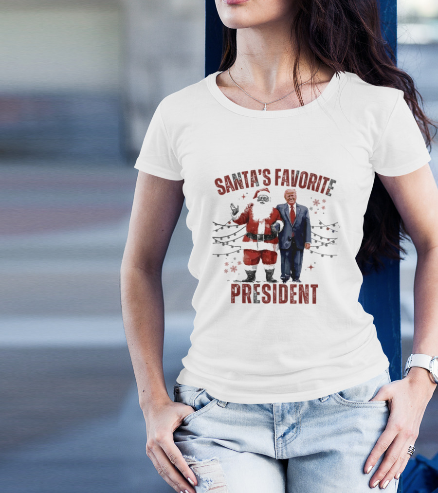 Santa's Favorite President Merry Christmas Trump T-Shirt