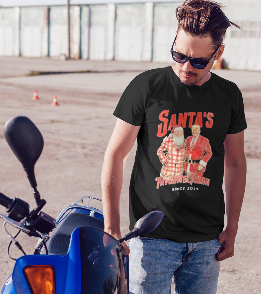 Santa's Favorite Felon Since 2024 Holiday Humor T-Shirt