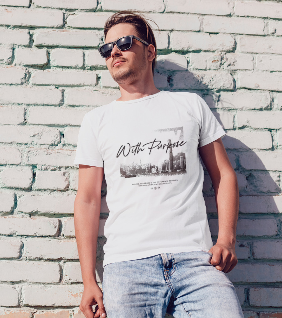 With Purpose Khaki Urban Skyline Having A Purpose Is The Difference Between Making A Living And Making A Life T-Shirt
