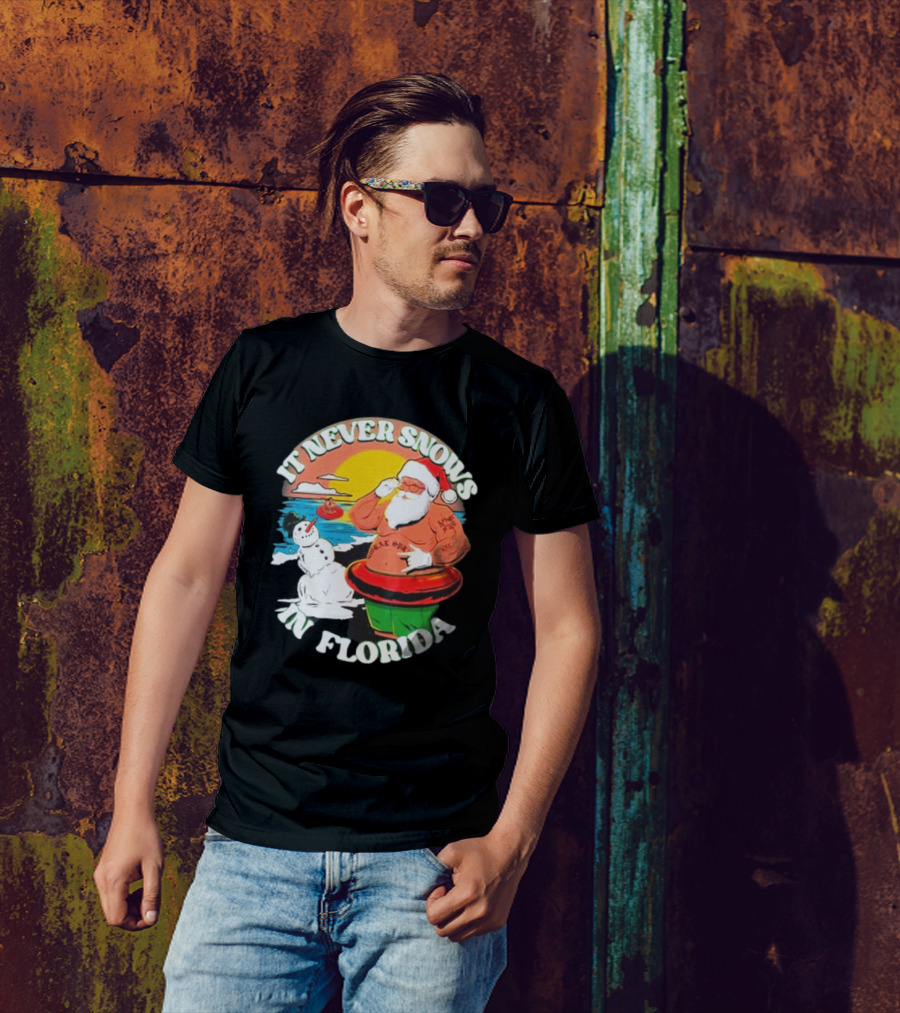 New Found Glory Santa Sunbathing It Never Snows In Florida T-Shirt