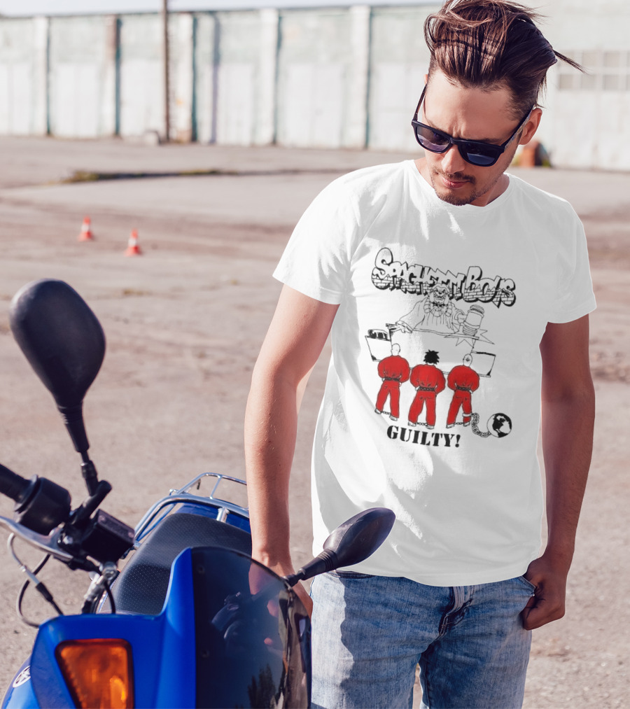 Spaghetti Boys Guilty Comic Judge Prisoners Earth Chain T-Shirt
