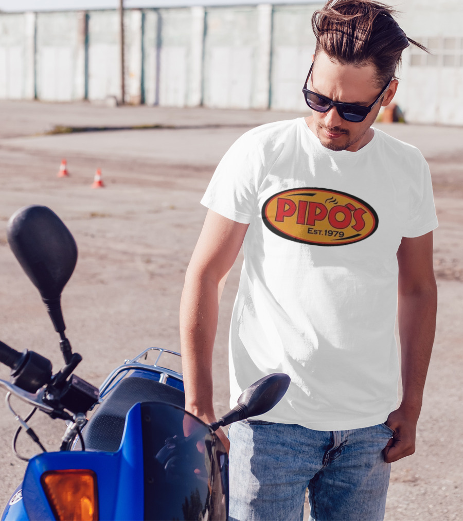 Pipo’s Est. 1979 St Petersburg Florida Restaurant T-Shirt
