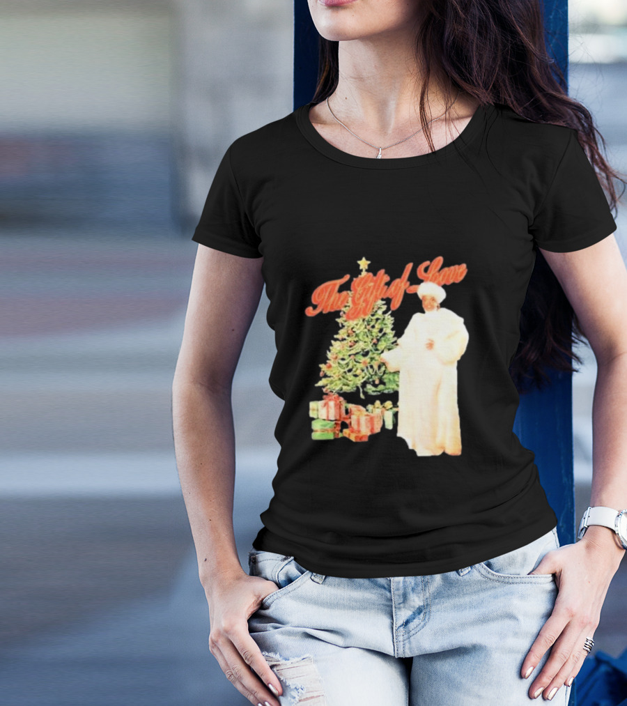 The Gift Of Love Christmas Tree Retro Style Jennifer Hudson T-Shirt