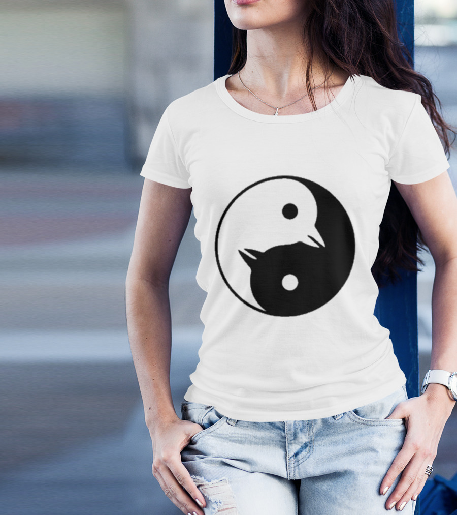 Yin Yang Penguins Pinguini Tattici Nucleari T-Shirt