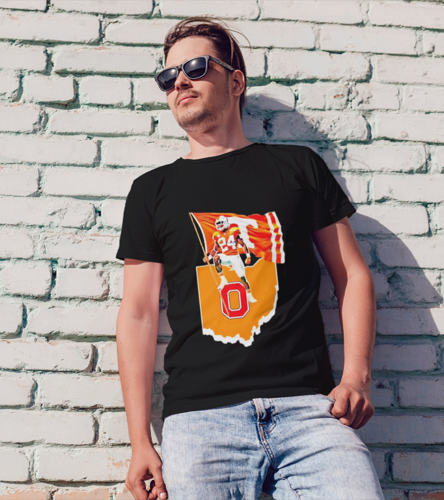 Vols Player With Tennessee Flag Over Ohio State T-Shirt
