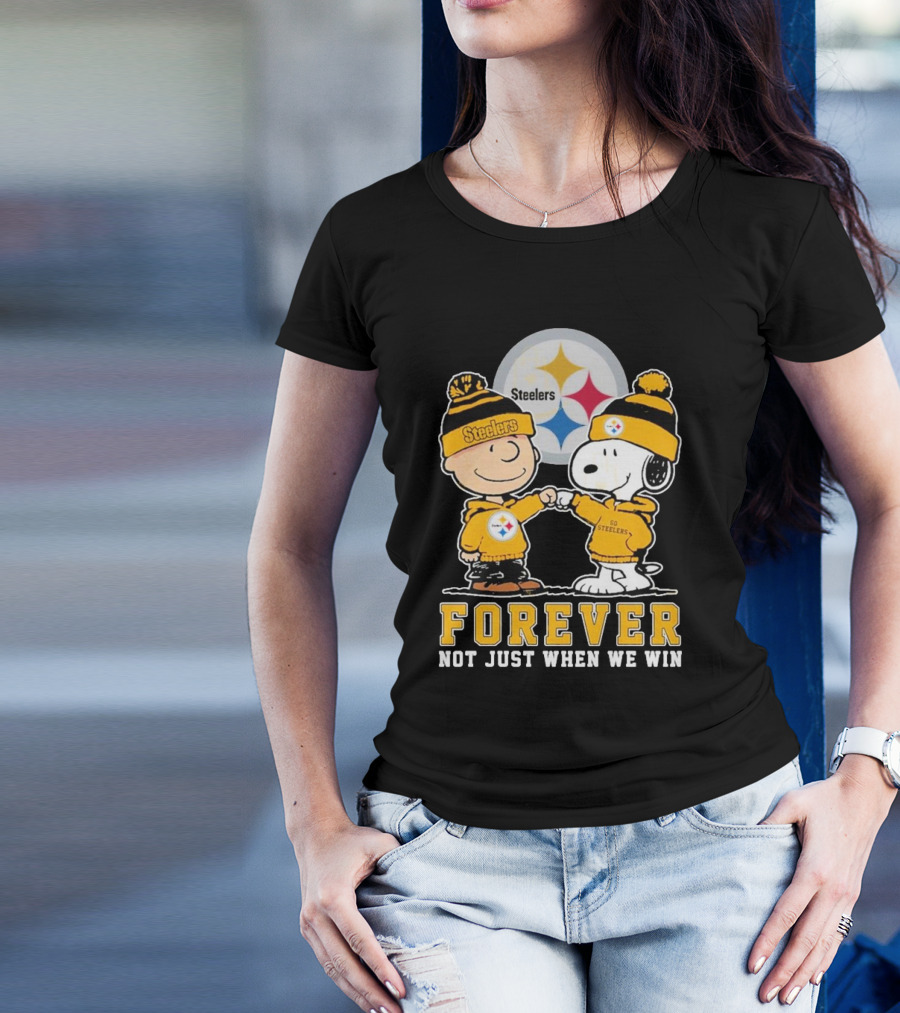 Pittsburgh Steelers Snoopy Forever Not Just When We Win Fan Fist Bump T-Shirt