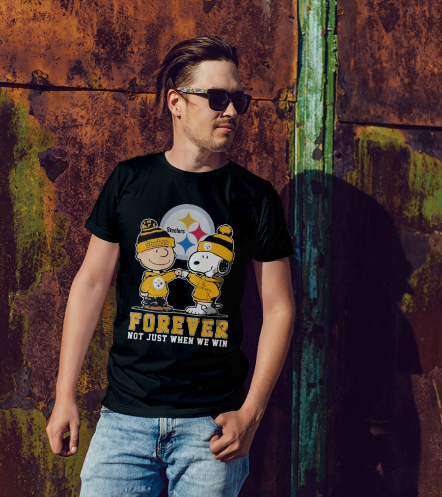 Pittsburgh Steelers Snoopy Forever Not Just When We Win Fan Fist Bump T-Shirt