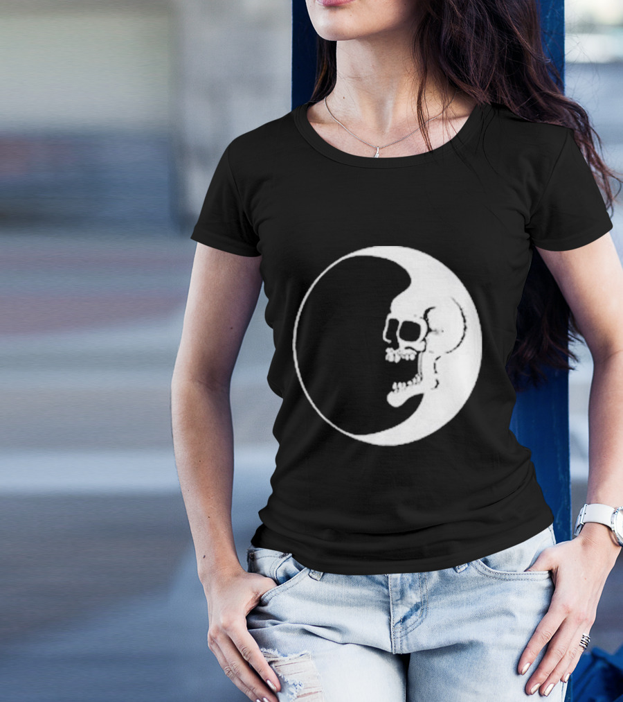 Zero Dead Moon Skull Crescent T-Shirt