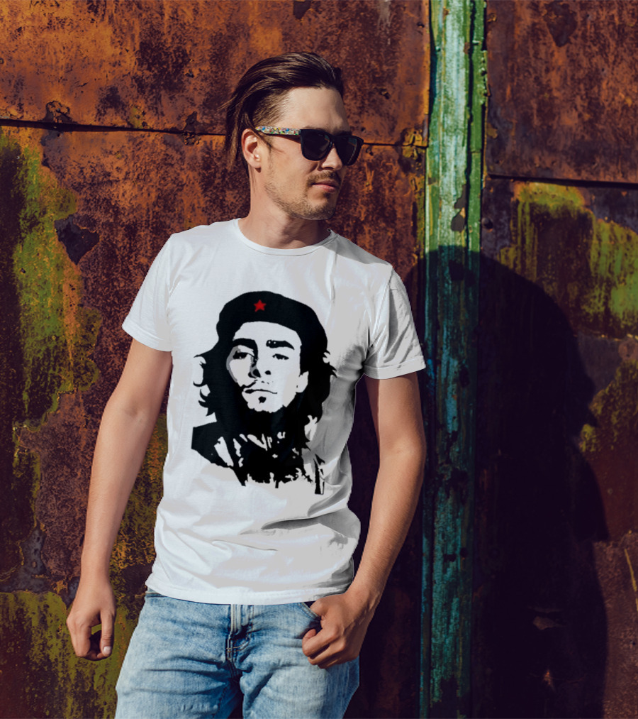 Luigi Mangione Che Guevara Iconic Red Star Beret Face T-Shirt